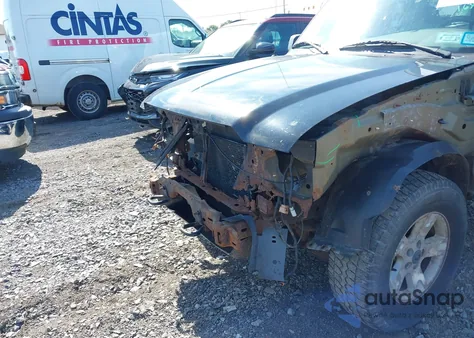 2009 Ford Ranger Fx4 Off-Road/Sport/Xlt из США, поврежденный, VIN 1FTZR45EX9PA60199